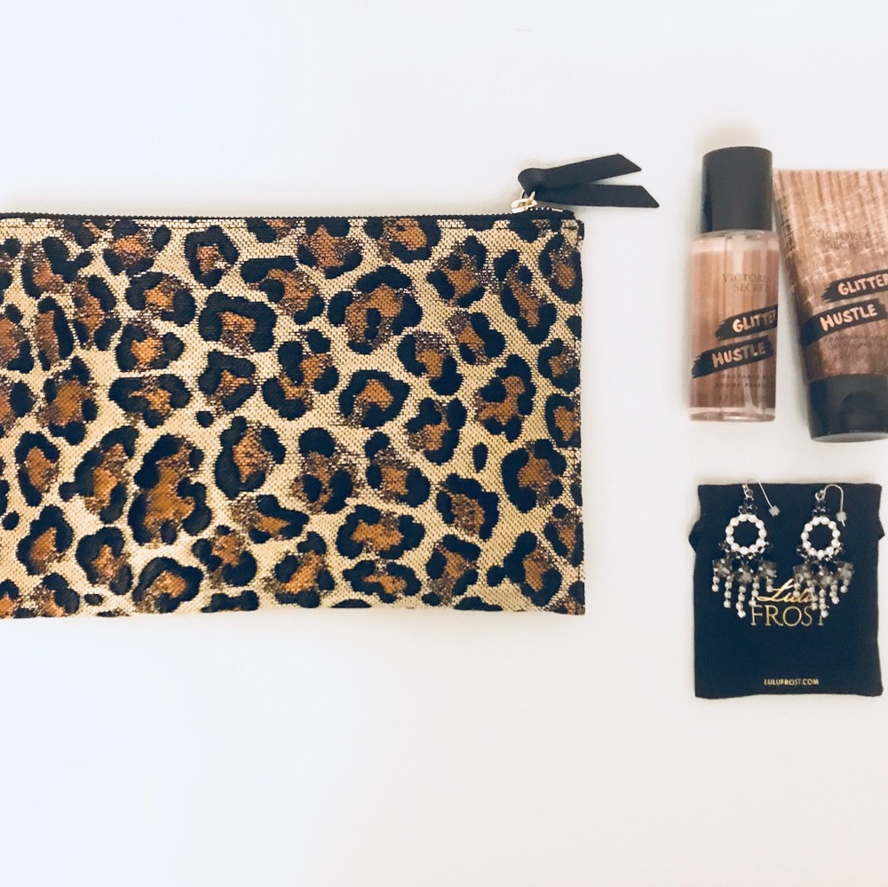 Leopard Print Veronica Beard Clutch & Gifts